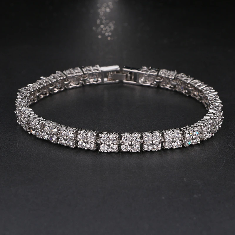 

Hot Sales Luxury Shining 6mm Square AAA Cubic Zirconia Bracelets Cuff Bracelets Women Jewelry Party Gifts Factory Direct B-033