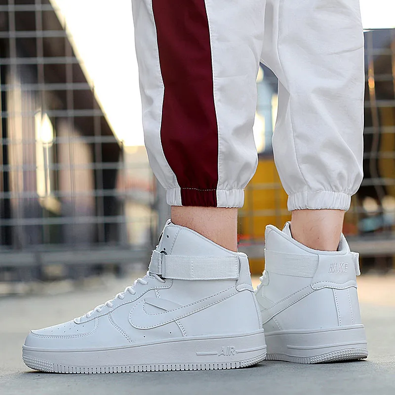 Los hombres de la marca de alta zapatos de baloncesto de mujeres ligero zapatillas transpirable de deporte a prueba de golpes a prueba Jordan Zapatos zapatillas de baloncesto hombre