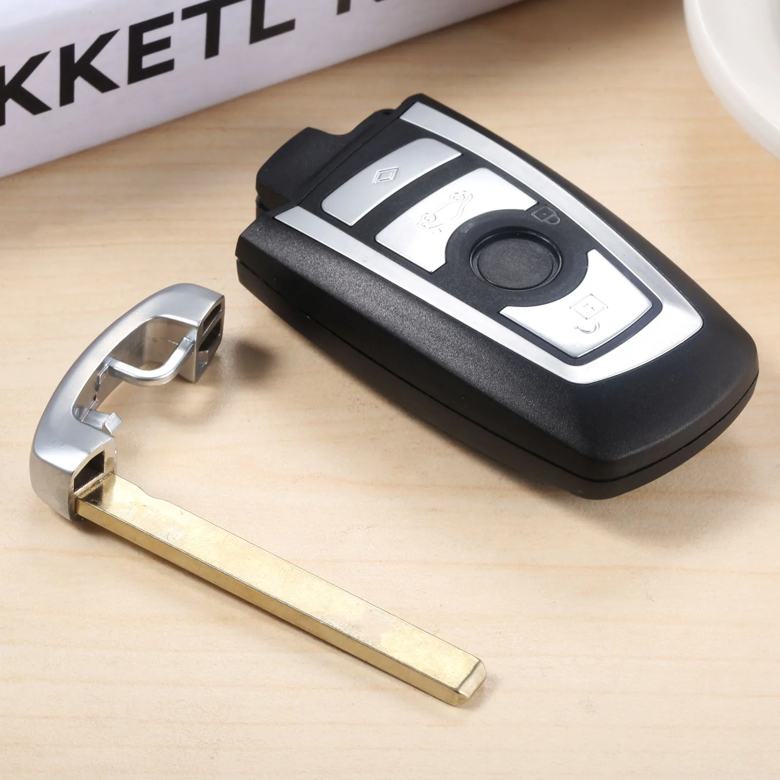 

PCF7935 Keyless Entry Car Remote Key Fob 4 Button 315MHz/433Hz/868Hz ID44 Chip For BMW 1 3 5 7 Series CAS4 System