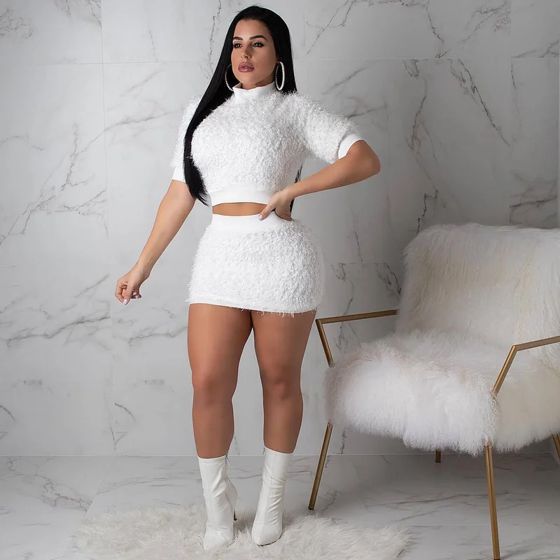 

2019 Women Plush 2 Two Piece Set Female Spring Teddy Tracksuit Velvet Crop Top + Mini Skirt Ladies Outfit Femme Sporting Suits