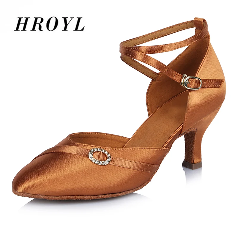 heels dance shoes