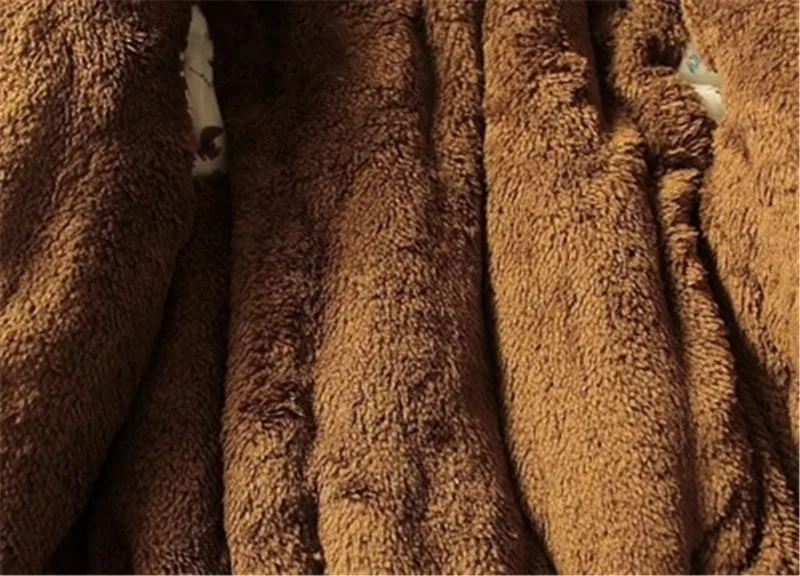 3944678197_1400135450