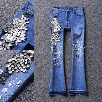 

2019 Spring New Arrival Plus Size Diamond Cotton Flare Jeans Women Sequined Stretch Embroidery Mid Waist Blue Skinny Jeans