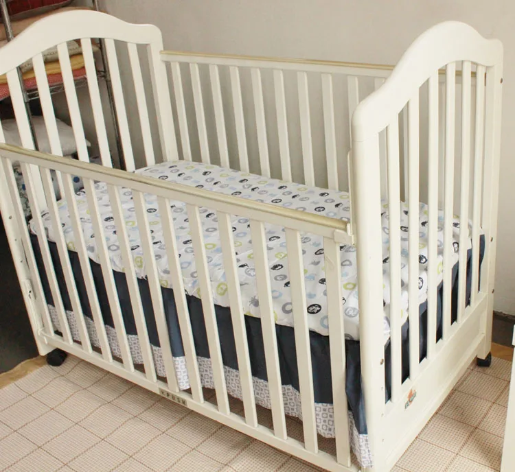 تعزيز! 7 قطعة مطرزة الطفل الفراش مجموعة الصبي المفضلة السرير سرير، مجموعات سرير الوفير، وتشمل( 4bumpers+duvet+bed cover+bed تنورة)