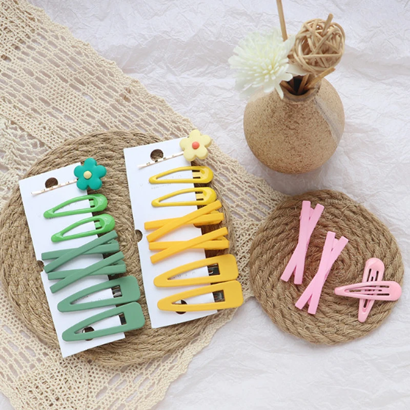 

2019 Hair Clips For Women Hairpins Colorful barrettes Mash Up Tin Foil Sequins Hairpin Hair Clip For Girls INS Style