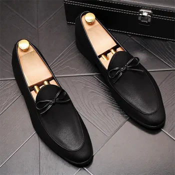 

Gentlemen Bowknot Wedding Dress Male Flats Casual Slip on Shoes Black Patent Leather Loafers Men Formal Shoes Driving Mocassins