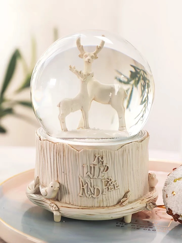 Reindeer In A Gift Bag Snowglobe Decoration Gift Bag Novelty Snow Globe