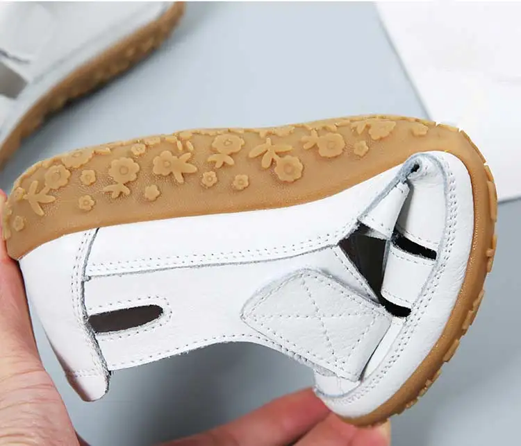 Flats sandals women 2019 new vintage leather sandals female comfortable fat with women shoes soft bottom women sandals plus size (5)