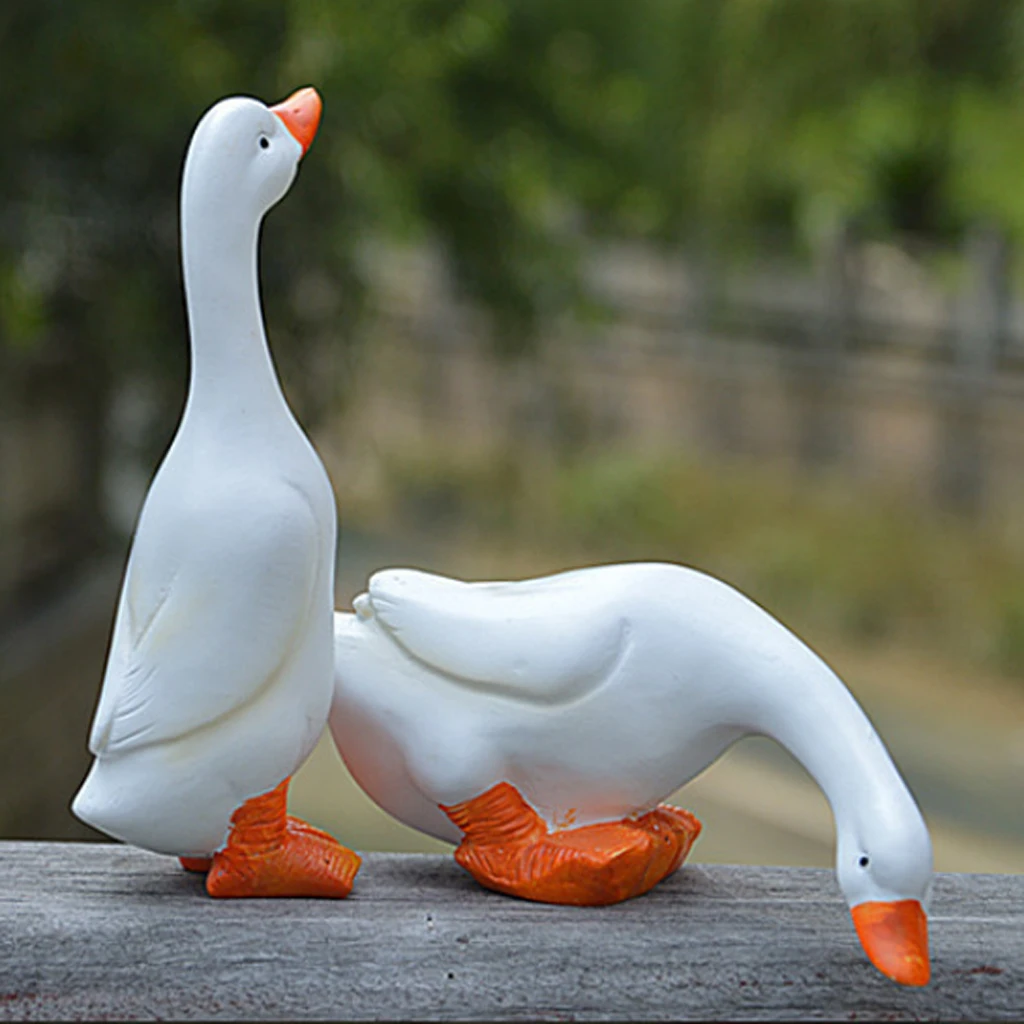 

4Pcs Vivid Mini Mother & Child Swan Figurine Sculpture for Outdoor Indoor Home Garden Yard Decoration Pond Water Decoration