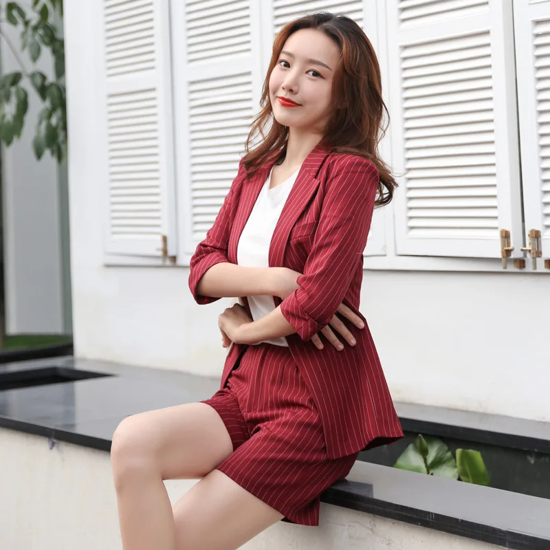 Women's trouser suit female summer suit Slim-fit striped blazer Fashion elegant shorts suit 2019 new women's clothing
