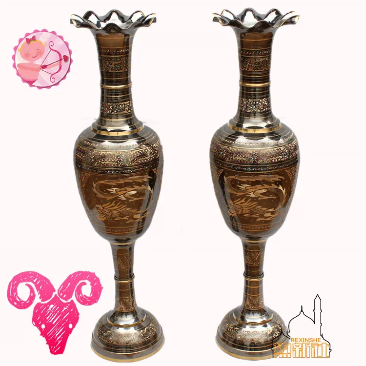 Pakistan Pakistan arts and crafts import bronze vase bronze 1m gold