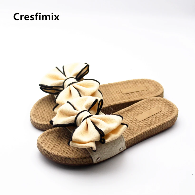 

Cresfimix femmes tongs women fashion light weight beach flip flops lady soft & comfortable outside flip flops cool flip flops