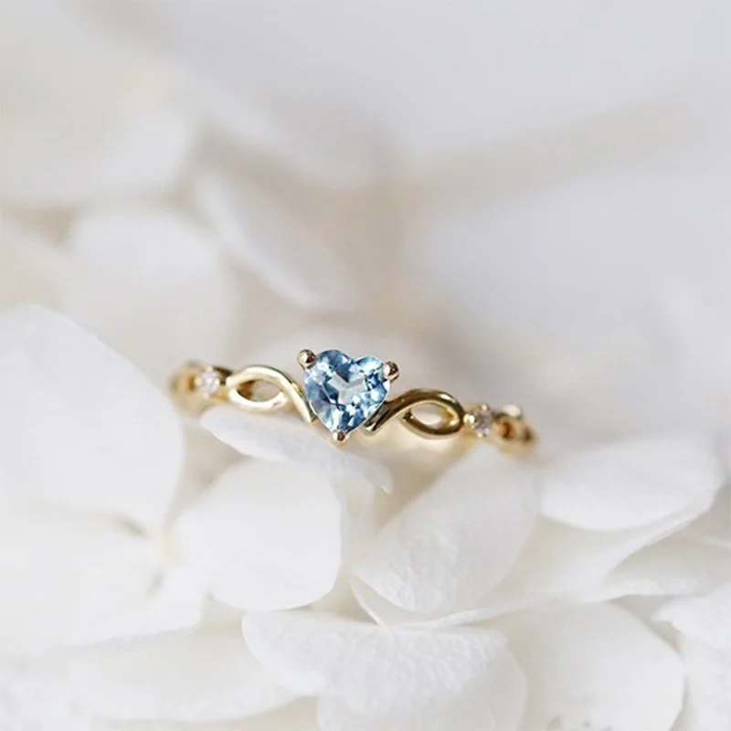 

Simple Gold/Silver Color Blue Fashion Ring Engagement Rings Wedding Lovely Elegant Women Finger Jewelry Heart Exquisite Crystal