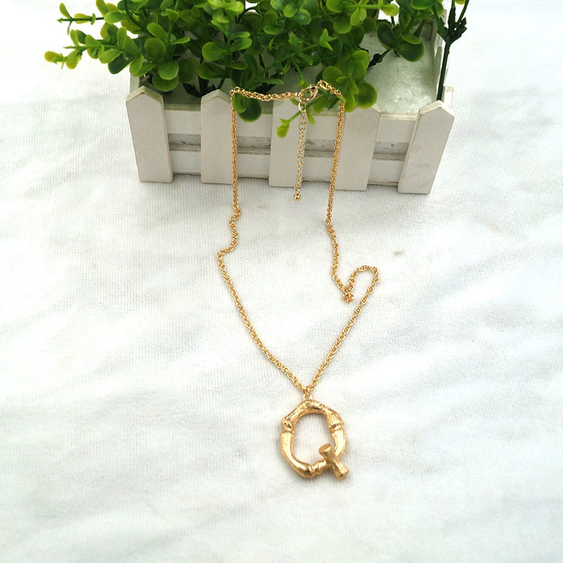 F. J4Z горячая Распродажа большое Bambu ожерелье с буквами кулоны для женщин Золотой A-Z 26 начальный воротник ювелирные изделия Алфавит ожерелье Bijoux - Окраска металла: Letters Q