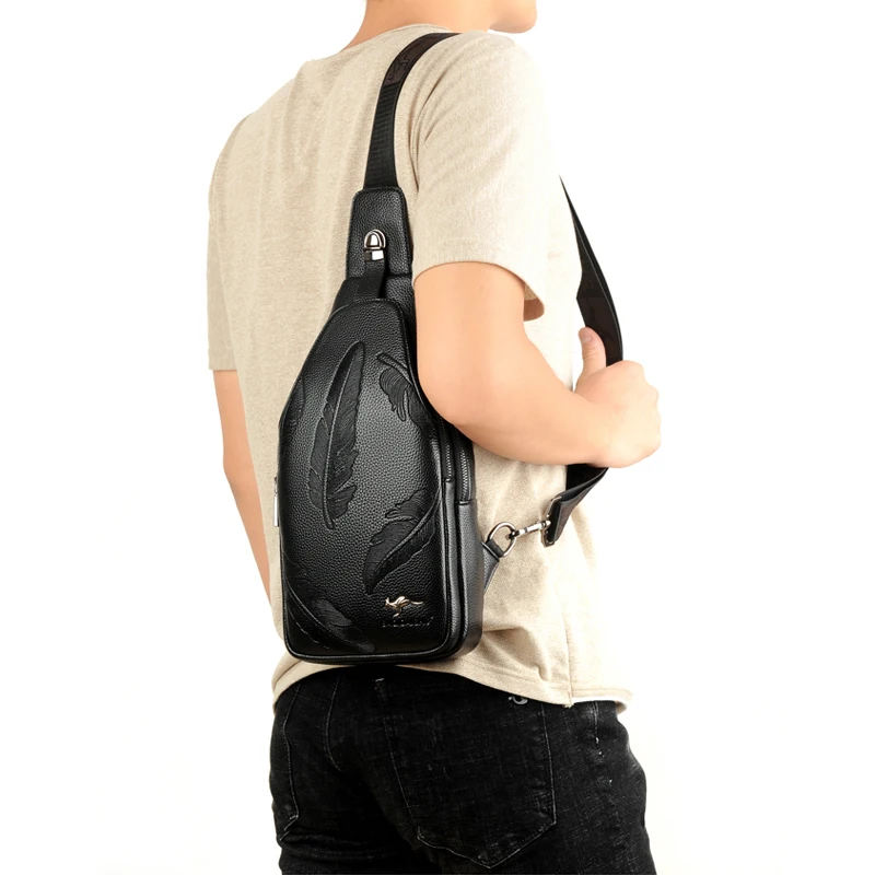 

Men Shoulder Crossbody Bag External Headset Charging Hole Leather Men Chest Bag Cycling Sport Travel Bag Man Messenger Bags