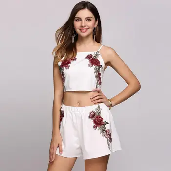 

Crop Strap Embroidery Back Lace Up Spaghetti Top and Shorts Set