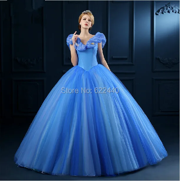 Superbe cendrillon princesse robe bleu manches bouffantes