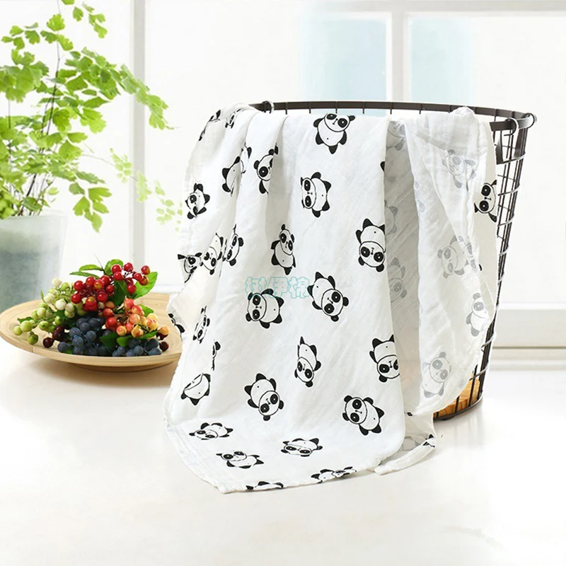 

Muslin Blankets Double Layer Cotton Newborn Bedding Swaddling for Baby Blankets Cute Panda Printed Baby Bath Towel Blankets