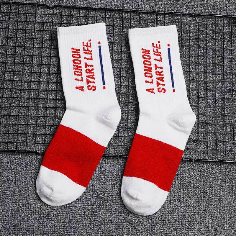 Personality Hip Hop Long Socks Men Street Skateboard Smile Letter Print Funny Mid Tube Socks Harajuku Cool Women Crew Socks (4)