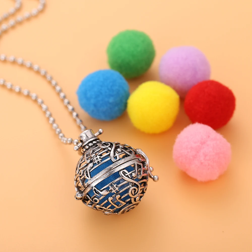 

New Aromatherapy Diffuser Necklace Jewelry Musical Note Perfume Locket Pendant Essential Oil Locket Necklace with Pads