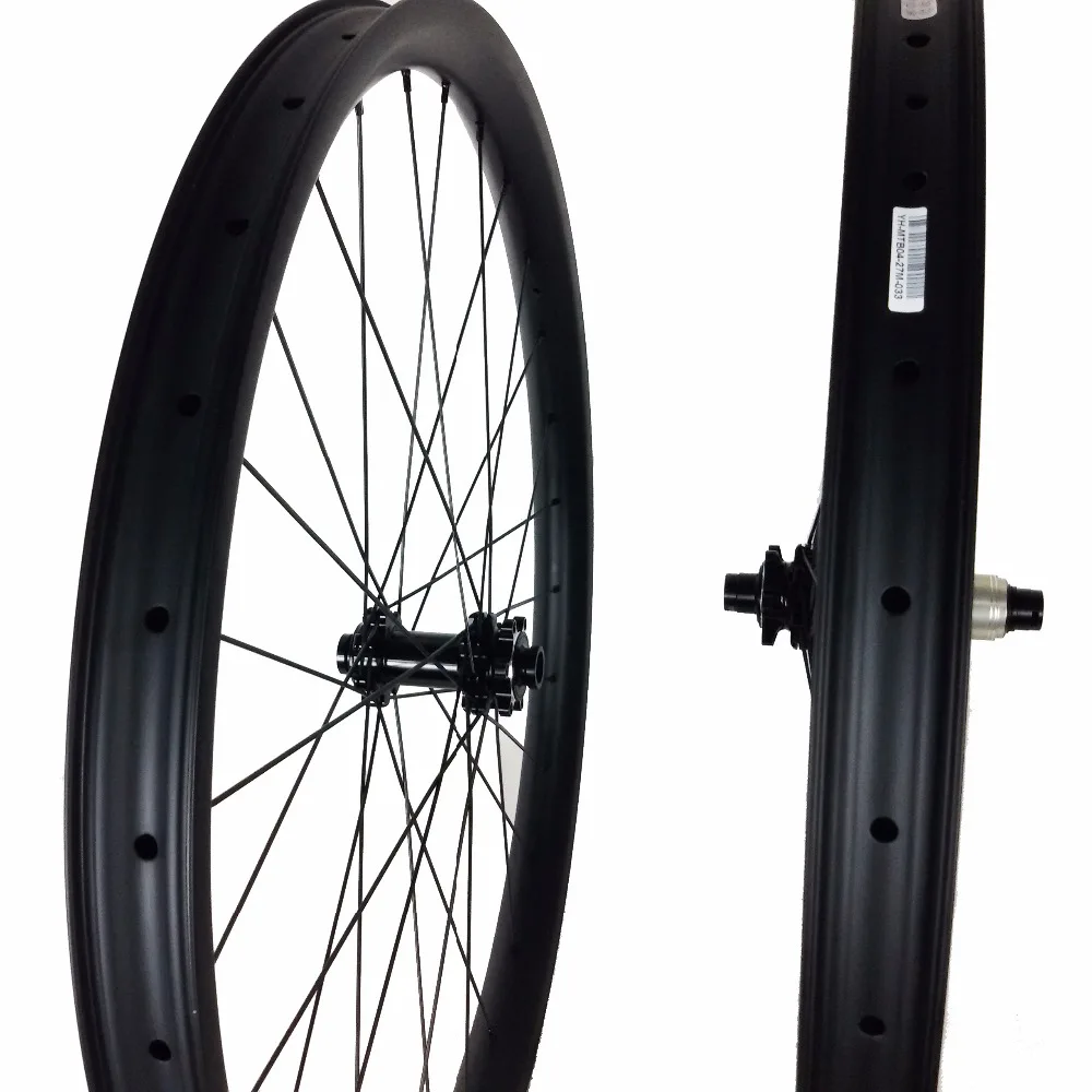 

UD Carbon 29er MTB Wheel 40mm Wide 30mm Deep Clincher Hookless Tubeless Compatible Cross Country XC With Novatec D791 D792SB Hub