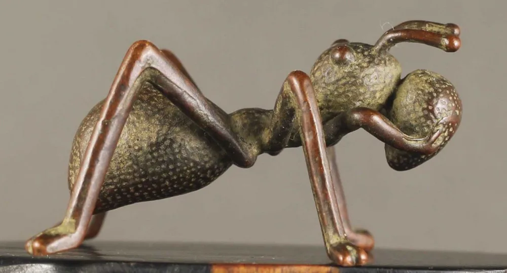 

Old Chinese Bronze Copper Fengshui Wealth Animal ant Statue