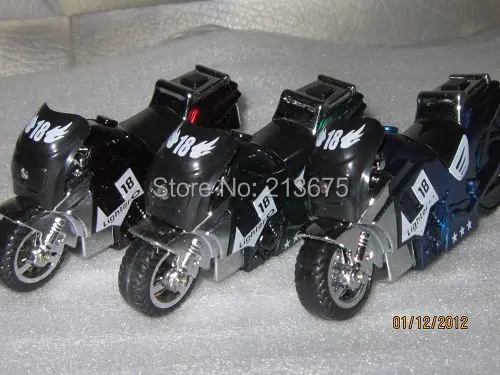 Free shipping, wholesale price motorcycle lighter novelty, windproof