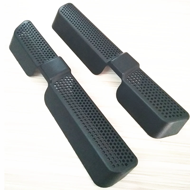 

2 pieces Rear trim air vent Trim cover for Volkswagen Tiguan L Touareg styling L 2016 2017 Car accessories