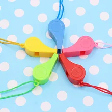 24 шт./лот красочные пластиковые Whistles детей свистки игрушки с веревки Баскетбол Черлидинг игрушки