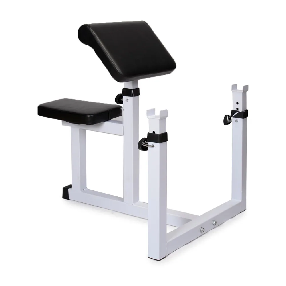 Preacher Curl Machine
