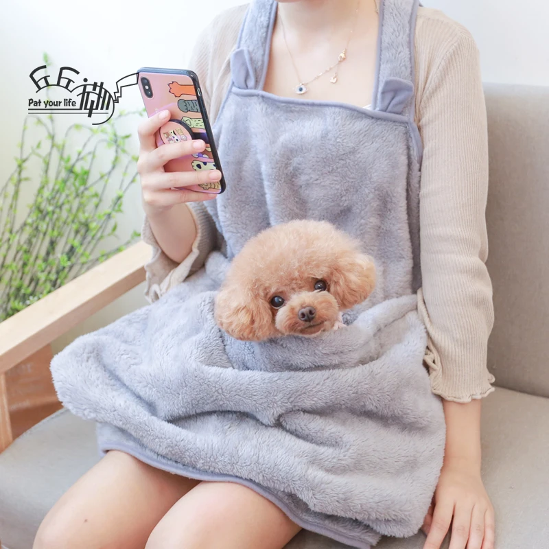 Pet bib polyester fiber with cats and dogs sleep hug pocket anti