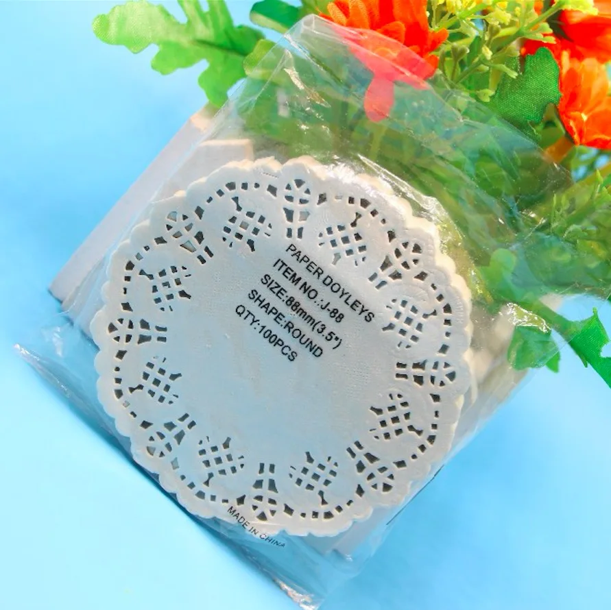 

PD019 Free shipping 3.5" Vintage napkin Hollowed Lace Paper mat Crafts DIY Scrapbooking/Card Making/Wedding Decoration