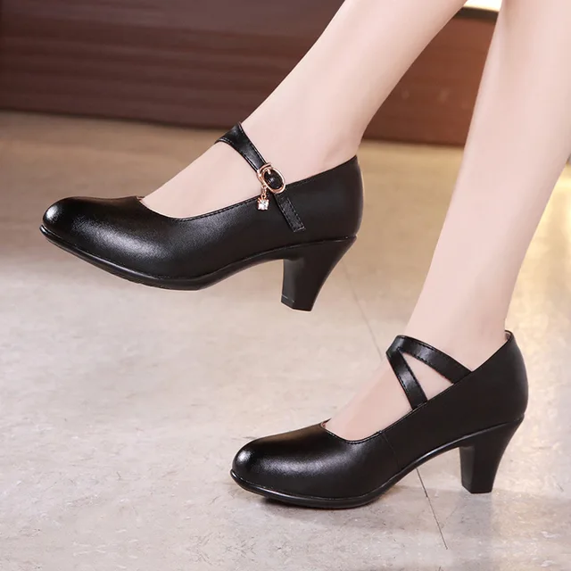 Low Heel Round Head Buckle Pumps Women Split Leather Shoes 2019 Spring