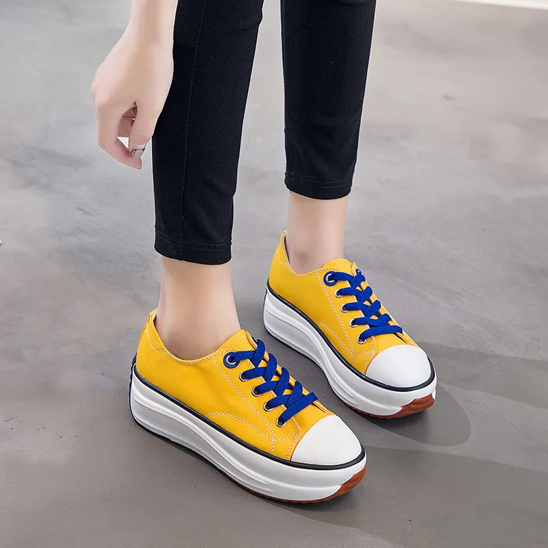 

New 2018 Spring Canvas Shoes Women Thick Sole Flat Sneakers Women Platform Sweet Women Flats Ladies Shoes Leopard Students Shoes