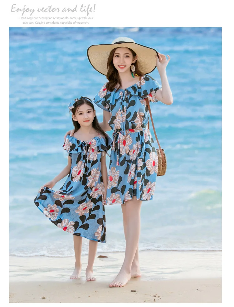 Holiday Family Matching Outfits Off Shoulder Mother and Daughter Dresses Mommy and Me Clothes Dad Son Clothing Sets Summer Look