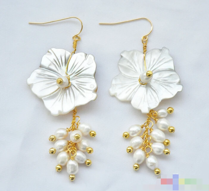 

HOT SELL - > 12070 shell flower white rice PEARL DANGLE EARRING -Top quality free shipping