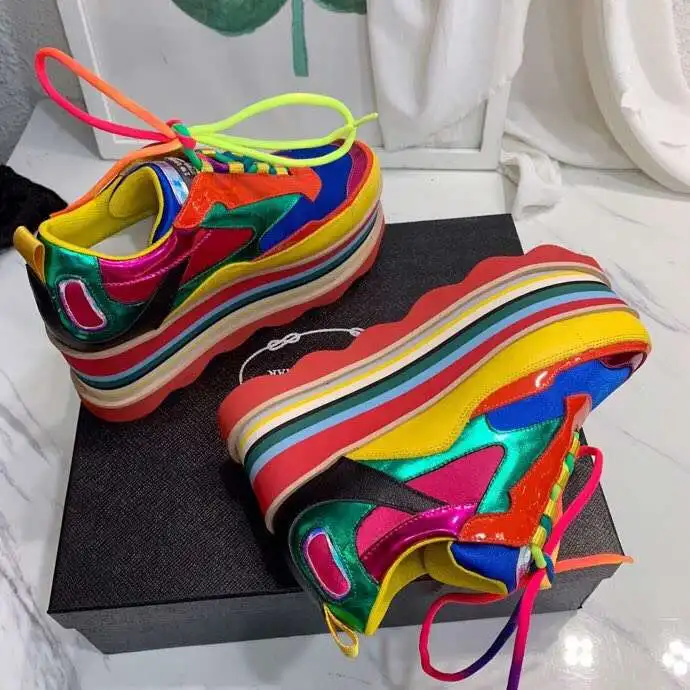 

2019 new women sneakers platform lace up height increase women leather comfortable top quality cacusal shoes