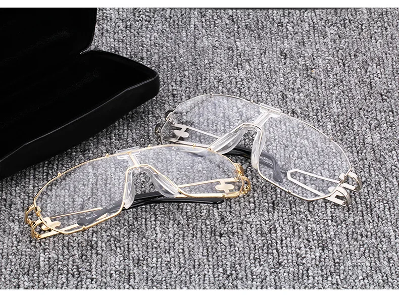 4018963388_659672191