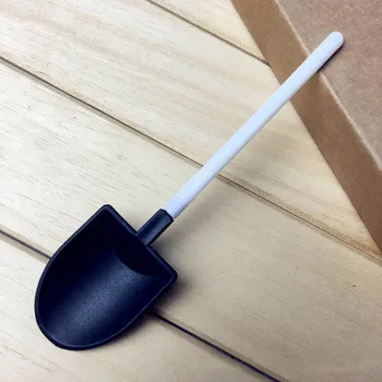 

100pcs/lot 12cm Special Black Disposable Plastic Ice Cream Spoon For Party Birthday Separate Packaged Cake Dessert Spoon