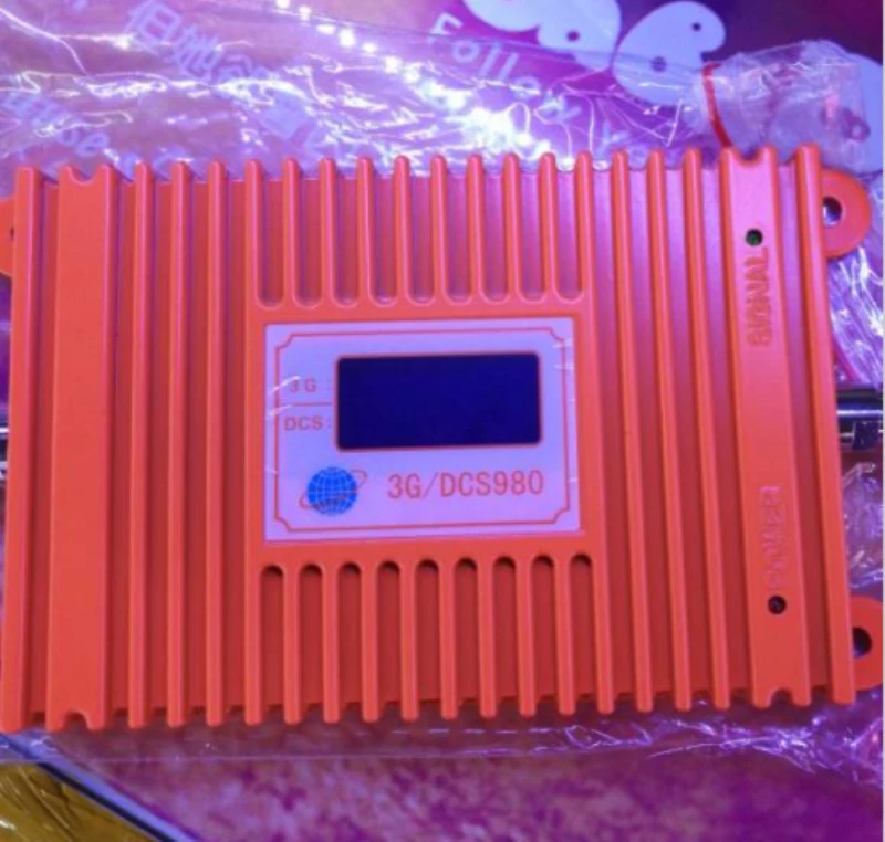 

2G DCS repeater & 3G WCDMA & 4G booster Band 3 FDD LTE 4G booster 22dbm 65dbi LCD display mobile FDD booster repeater 4G booster