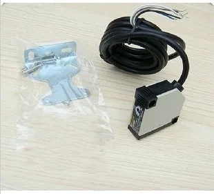 

1PCS Photoelectric Switch E3JK-DS30M1 AC220V
