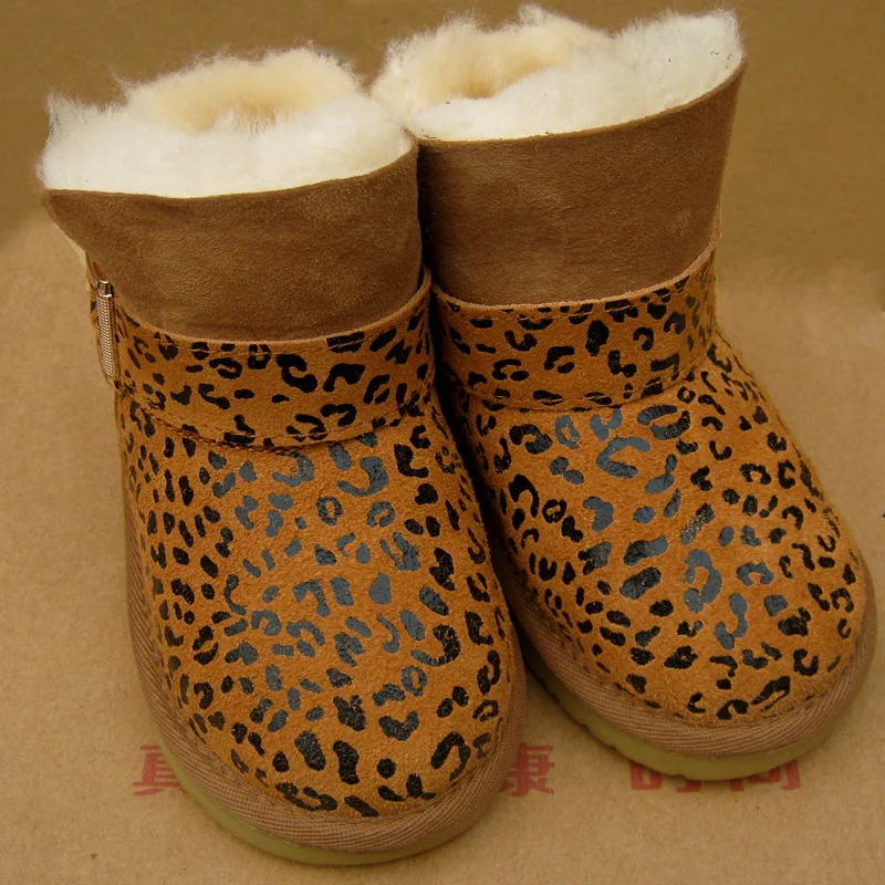 

Lightweight children's snow boots suitable for autumn winter warmth thickening warm beef tendon bottom anti-skid toddler shoes