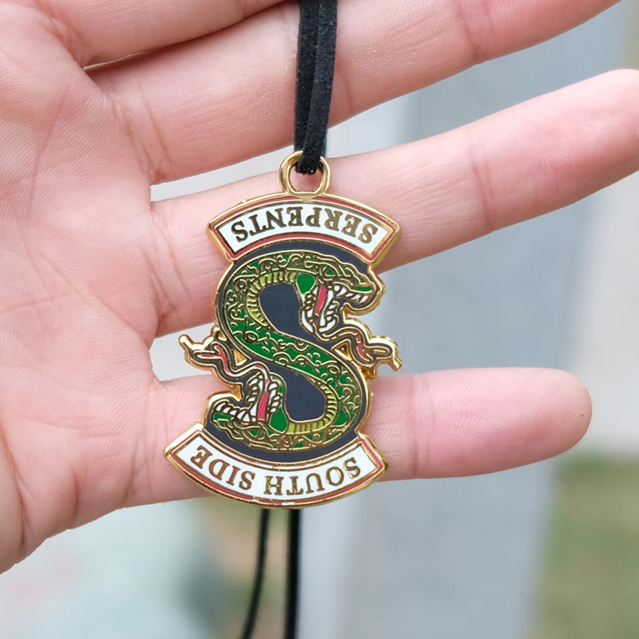 

Riverdale South Side Serpents metal necklace zinc alloy high quality black rope necklace backpack Pendant Costume kid's gift