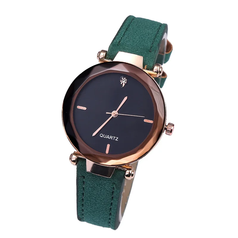 

2019Best selling fashion casual women's watch diamond prism observation quartz watch Relogios Femininos