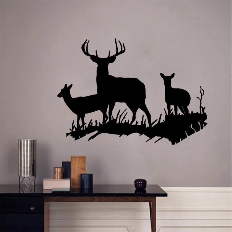 Олень на стену. Олень на стене. Настенные наклейки олень. Роспись стен олени. Полигонный олень на стену.