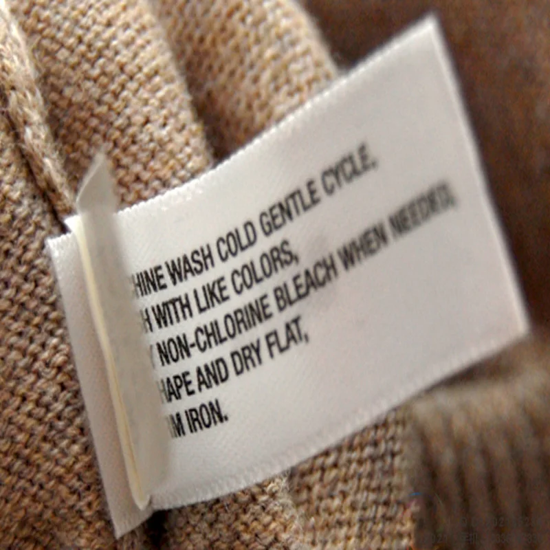 Arts and crafts label