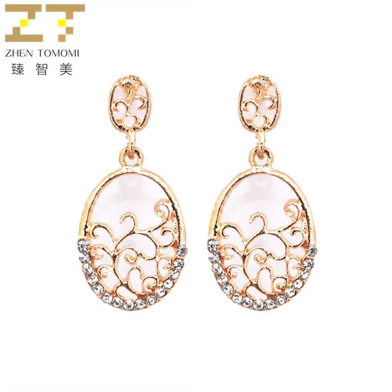 

2019 European And American Hot Fashion Jewelry Wild Temperament Oval Hollow Flower Vine Crystal Stud Earrings For Women Jewelry