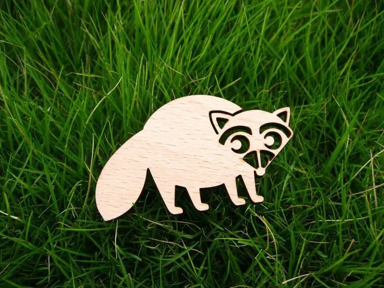 

New hot style Wholesale beautiful wooden Fox Brooches