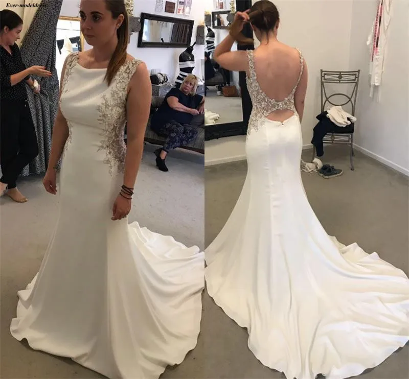 

Unique Satin Mermaid Wedding Dresses Scoop Cutaway Side Backless Sequined Appliques Bride Dresses 2019 Garden vestidos de boda