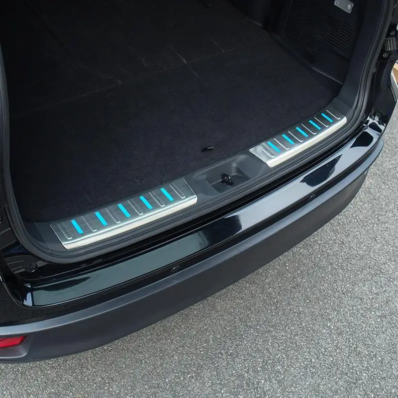 

Decorative Auto Rear Panels Trunk Foot Pedal Exterior Fashion Covers Parts Accessory Bright 15 16 17 18 FOR Toyota Highlander